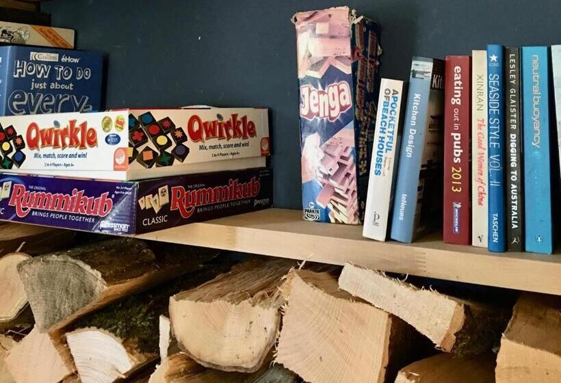 فندق صغير The Mousetrap Inn