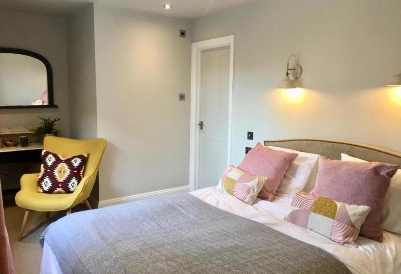 فندق صغير The Mousetrap Inn