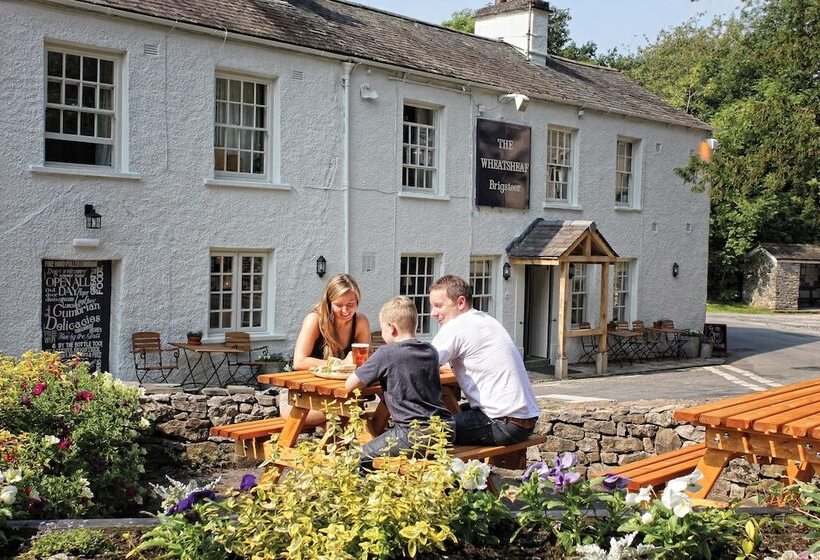 Общежитие The Wheatsheaf Inn