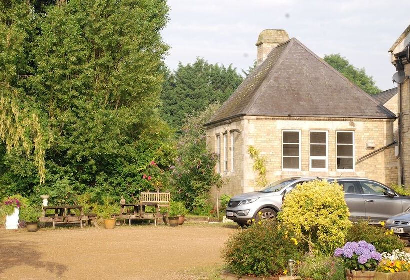 הוסטל Whichcote Arms