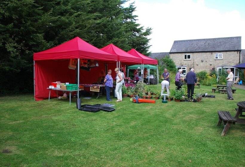 הוסטל Whichcote Arms