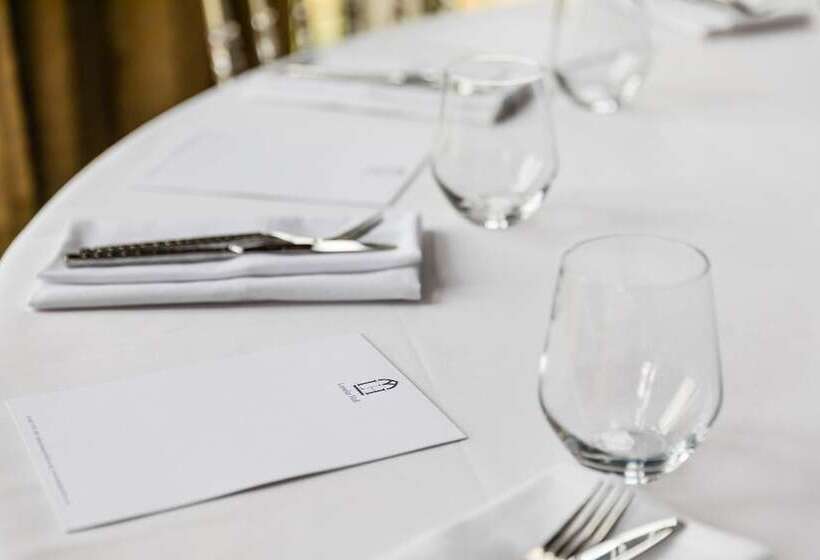 Lanelay Hall Hotel & Spa