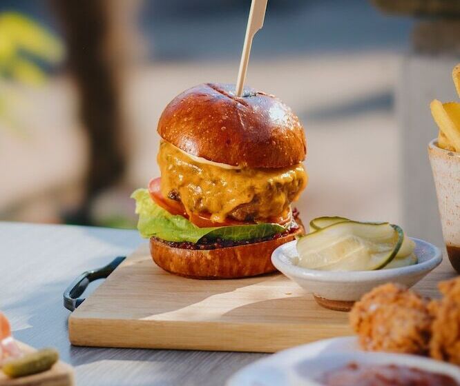 Lanelay Hall Hotel & Spa