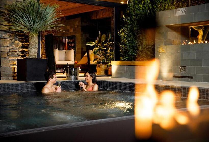 Lanelay Hall Hotel & Spa