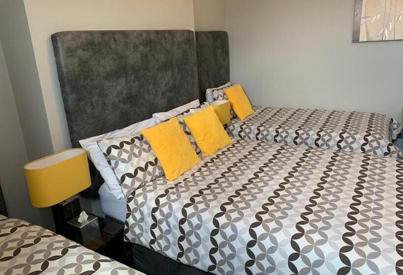 פנסיון Armada Guesthouse