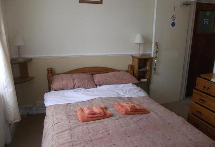 פנסיון Beaufort Guesthouse