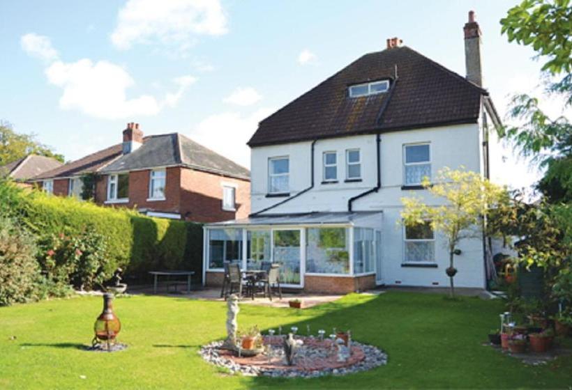 פנסיון Carmel Serviced Rooms