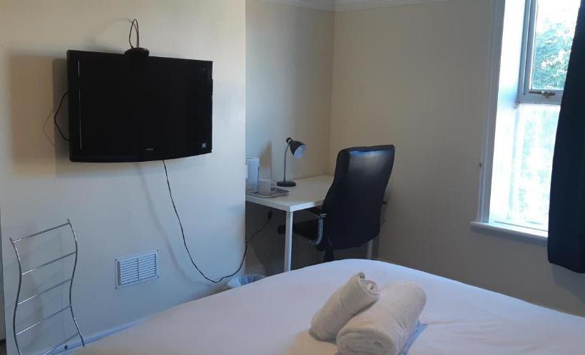 פנסיון Carmel Serviced Rooms