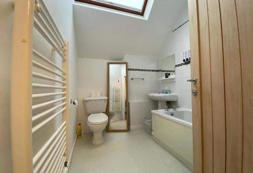 Пансион Inverness Holiday House