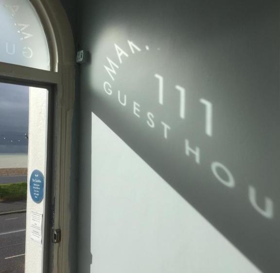 بنسيون Marine View Guest House