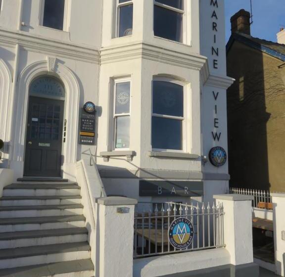 بنسيون Marine View Guest House