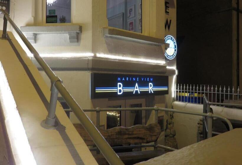 بنسيون Marine View Guest House