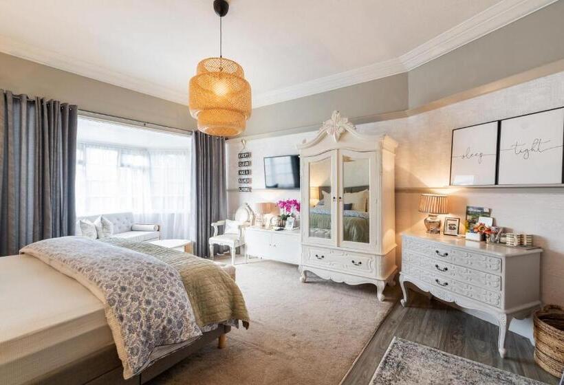 پانسیون Rigsbys Guesthouse Doncaster