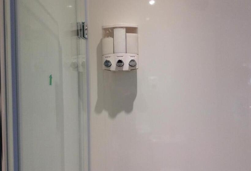 펜션 Rudan Guest House Ab53 6uq