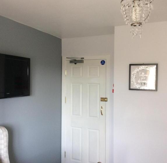 펜션 Rudan Guest House Ab53 6uq