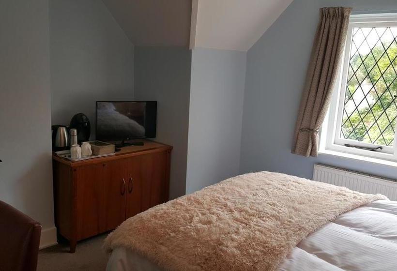 펜션 Sadlers Guest House