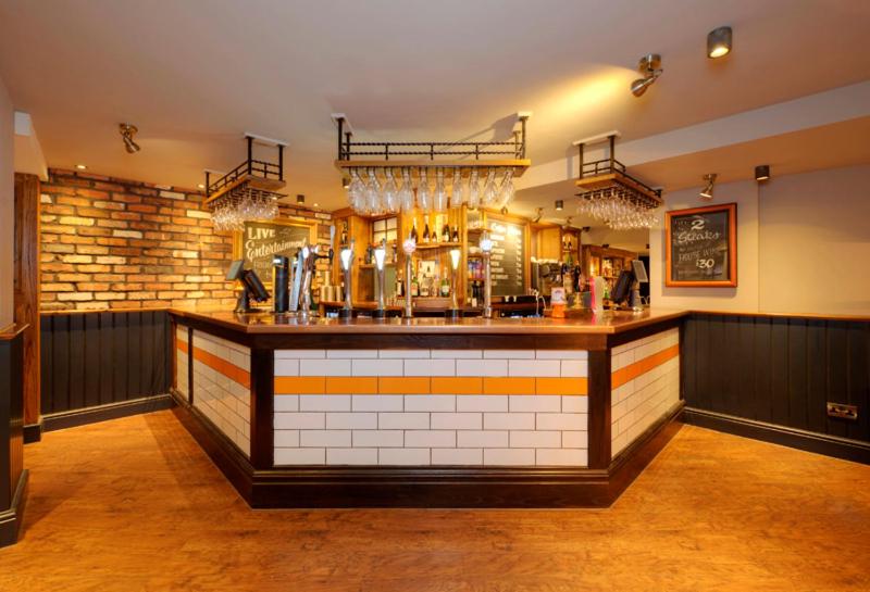 ユースホステル Angel @ Kingst