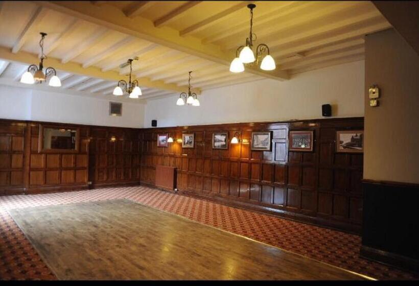 ユースホステル Angel @ Kingst