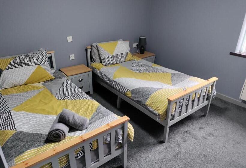 هاستل Harleys Inn