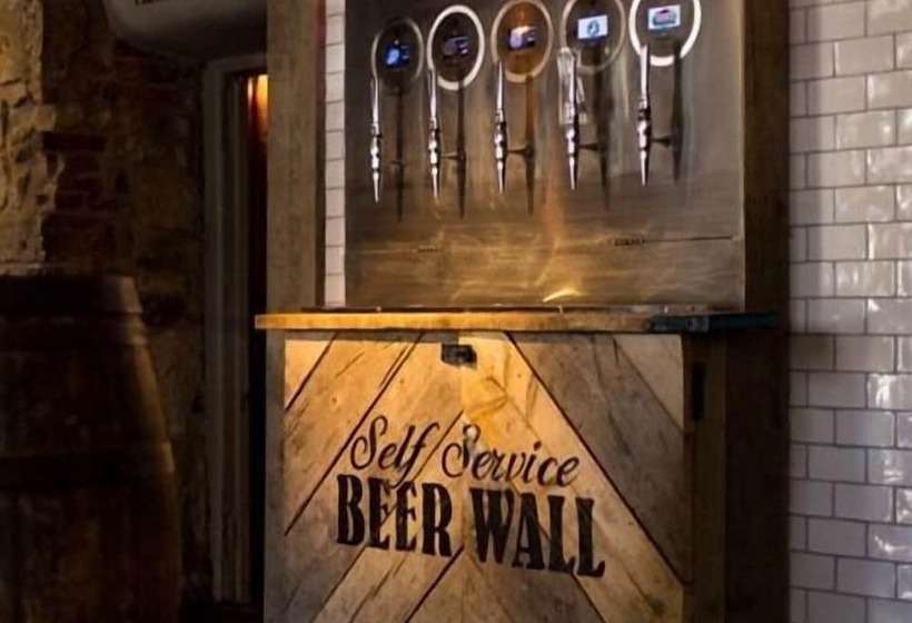 فندق صغير The Dirty Bottles Inn