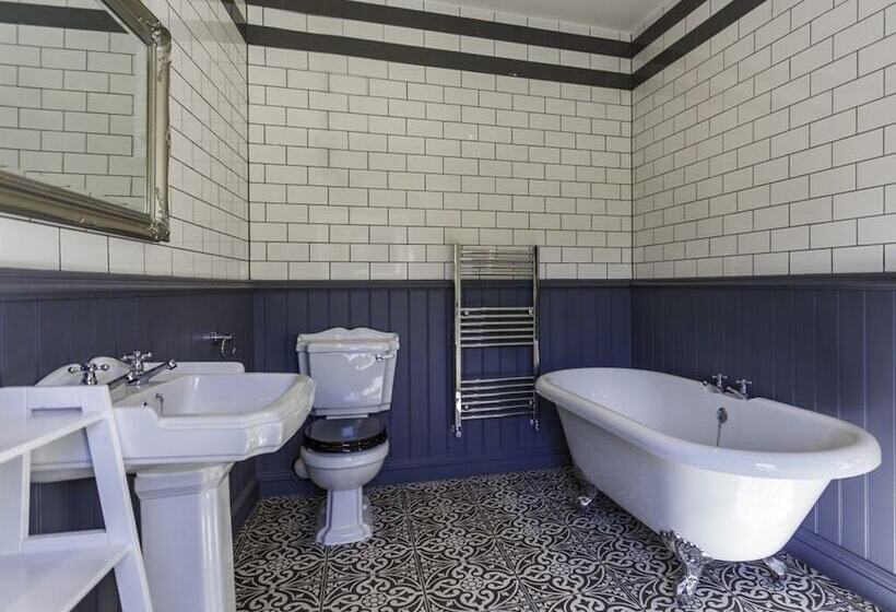 فندق صغير The Dirty Bottles Inn