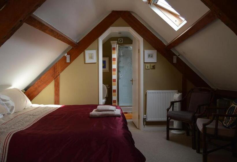 فندق صغير The George Inn