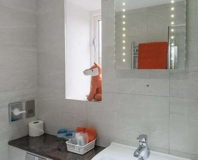 Общежитие The Horseshoe Country Inn