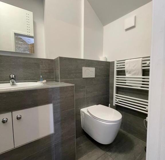 ユースホステル The Queen Matilda Country Rooms