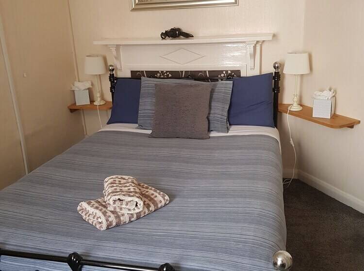 호스텔 The Rolle Quay Inn