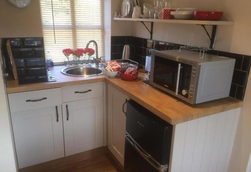 호스텔 The Salford Inn