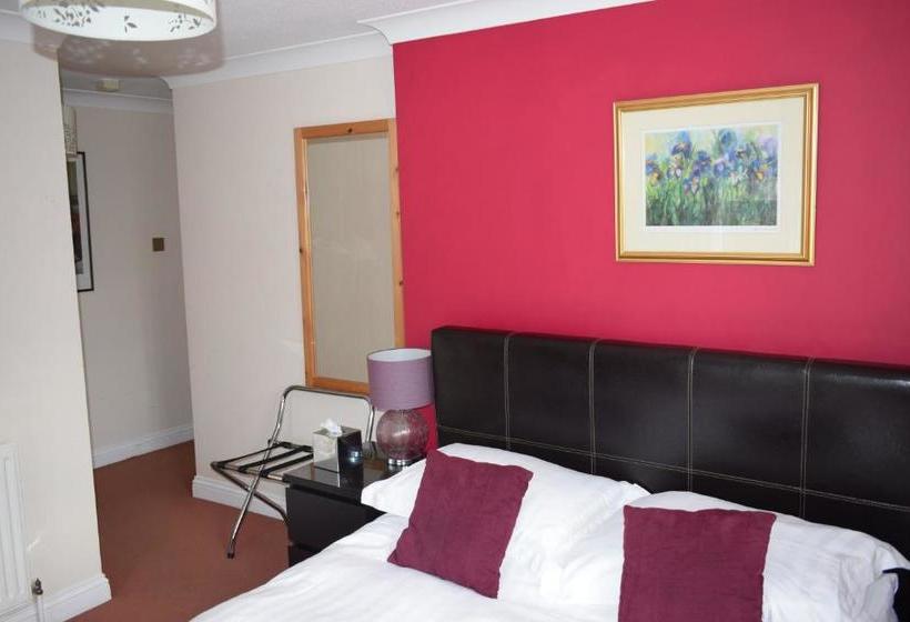 Общежитие The Swan At Great Kimble