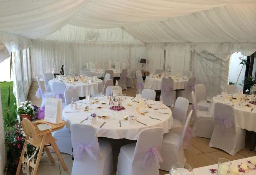 הוסטל The Swan At Great Kimble