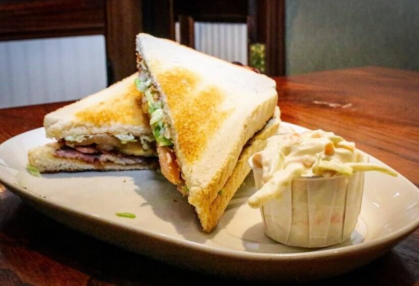 ユースホステル Waterhouse Inn