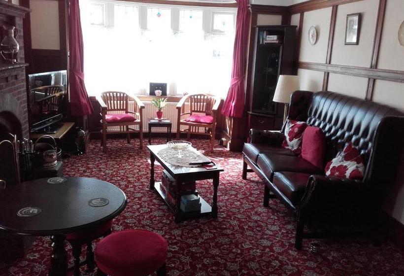 민박 Clumber House