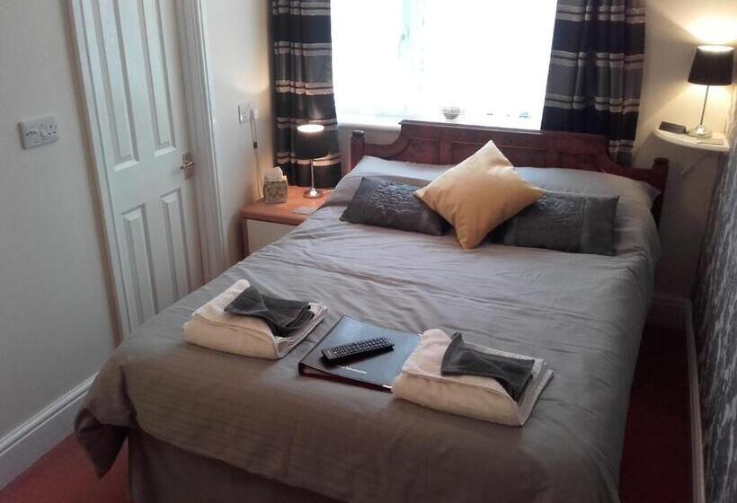 민박 Clumber House