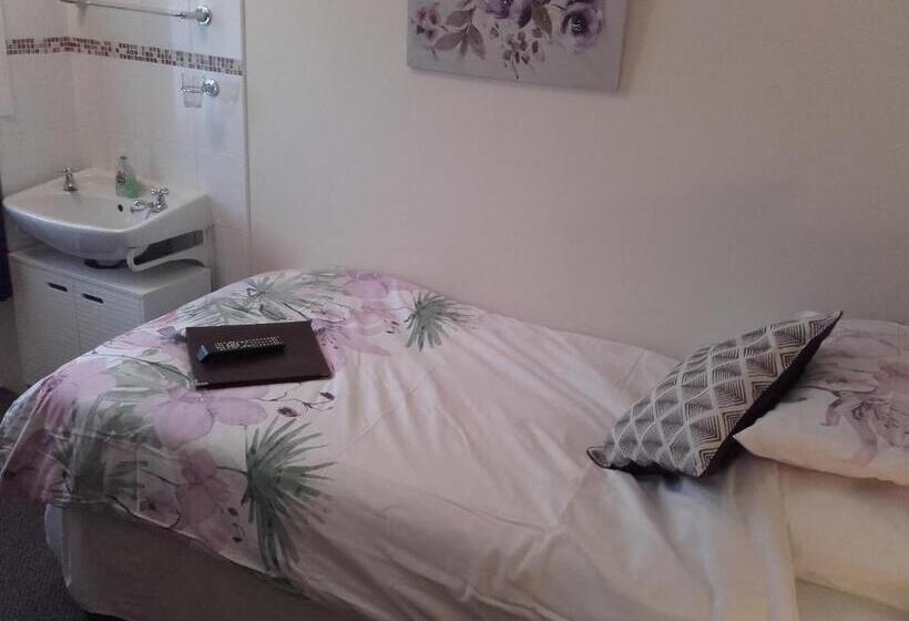 민박 Clumber House