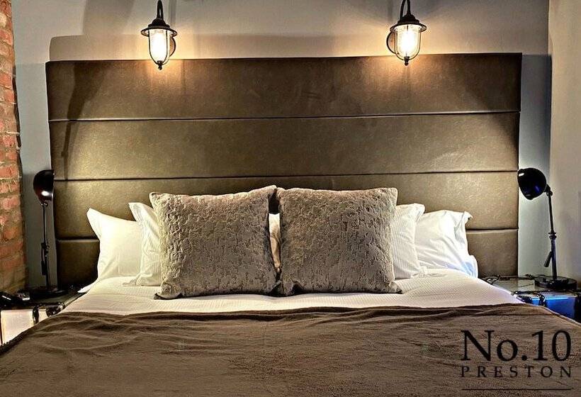 فندق No.10 Preston