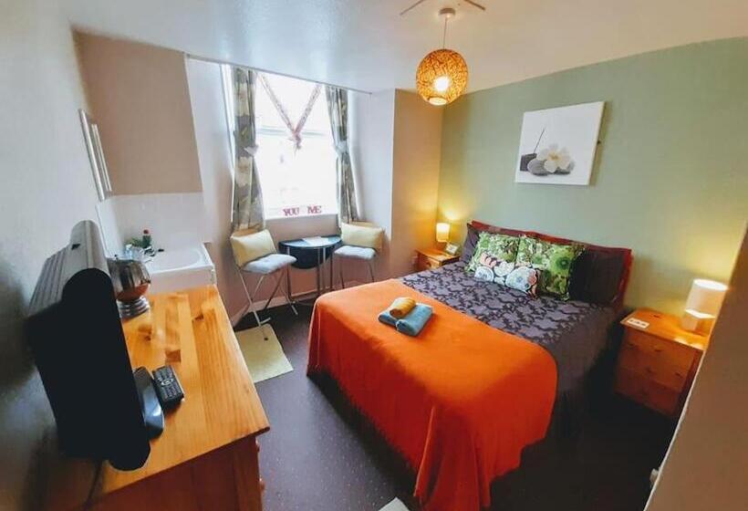 بنسيون Aabalree Guest House