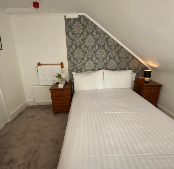 펜션 Cedar Tree Guest House