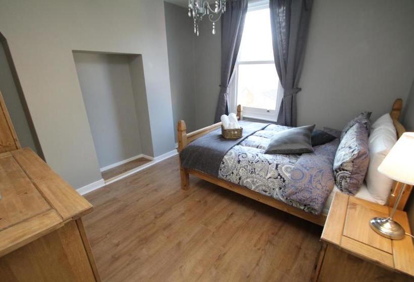 פנסיון Cosy Rooms Sidney Square