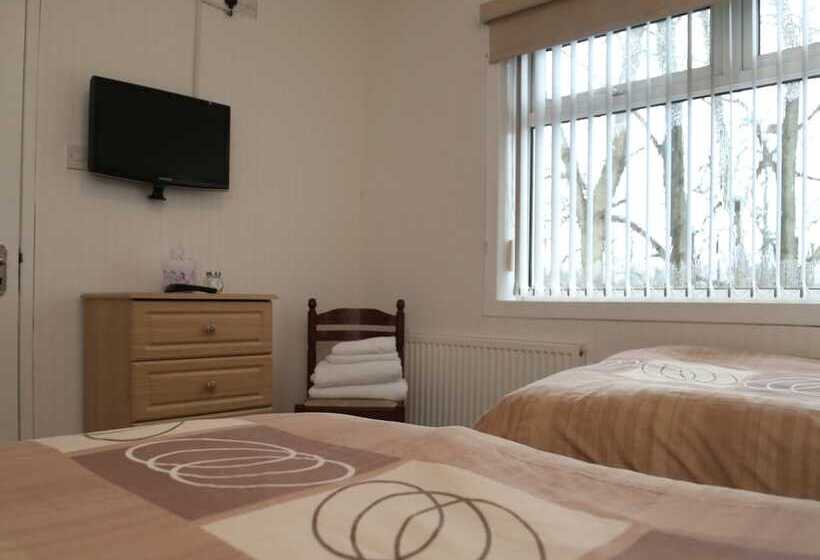 بنسيون Edenmore