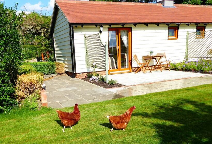 ペンション Handywater Cottages