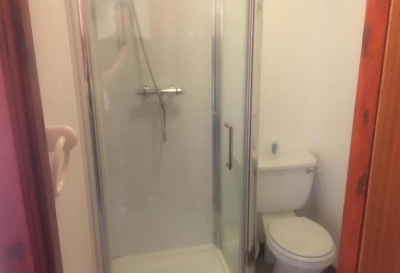 ペンション Invernettie Guesthouse