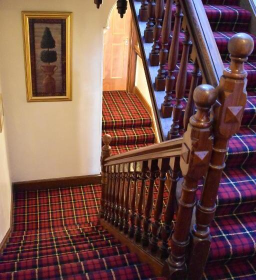 Пансион Montague Guest House