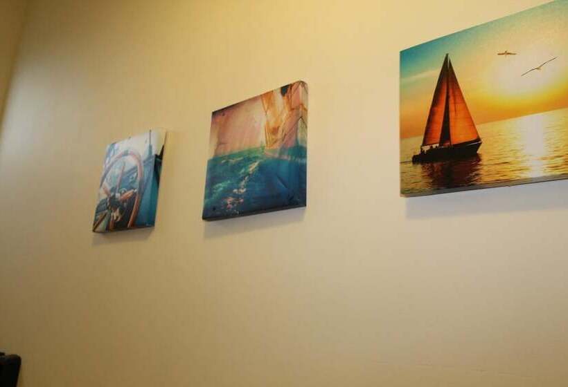 פנסיון Shirebrook House