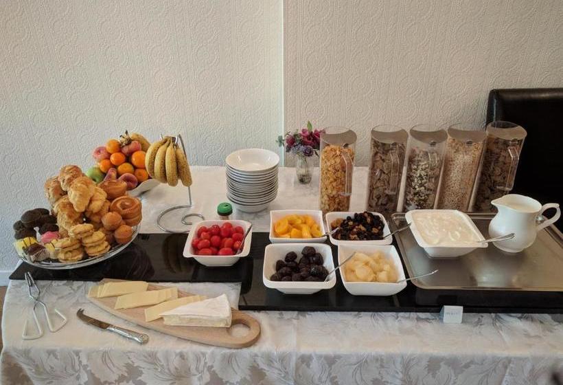 Пансион St Ann’s Guest House