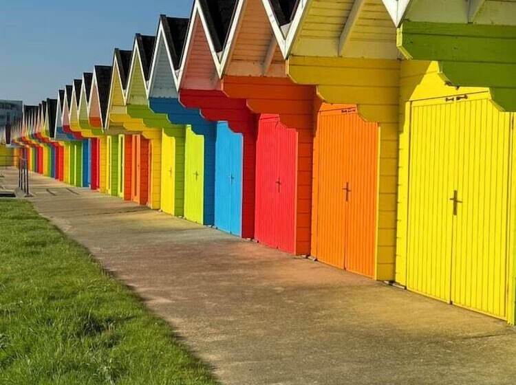 Пансион The Alexander   Seaside Hideaway