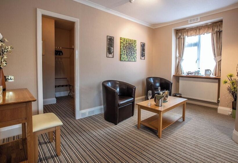 Пансион The Alexander   Seaside Hideaway