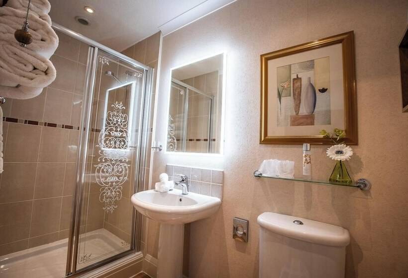 Пансион The Alexander   Seaside Hideaway