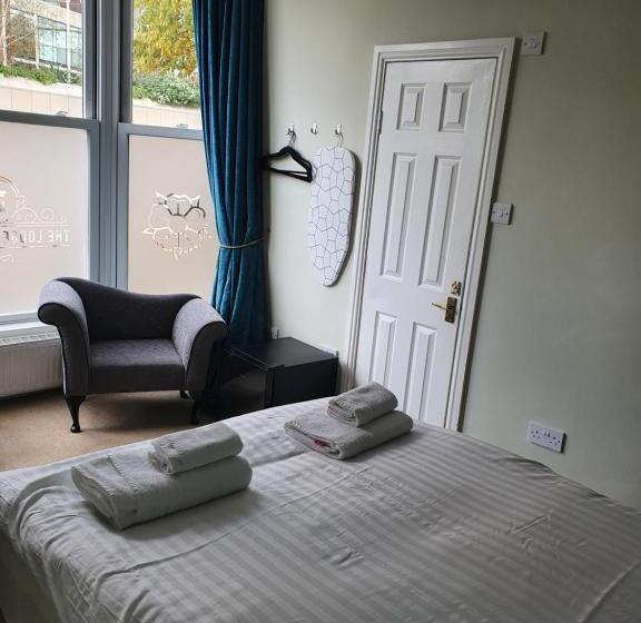 펜션 The Lodge Harrogate